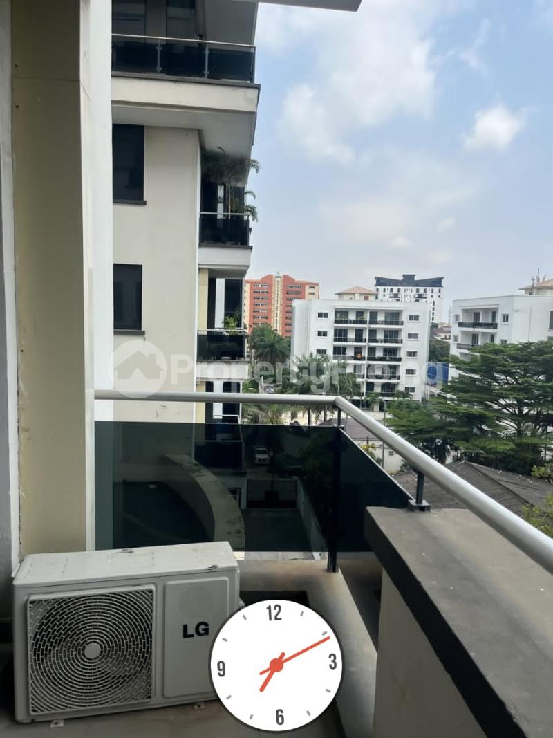 4 bedroom Flat / Apartment for rent Old Ikoyi ,lagos State. Old Ikoyi Ikoyi Lagos