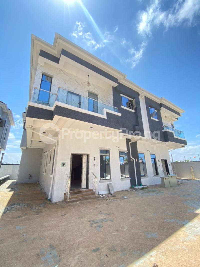 House for sale Ikota Lekki Lagos