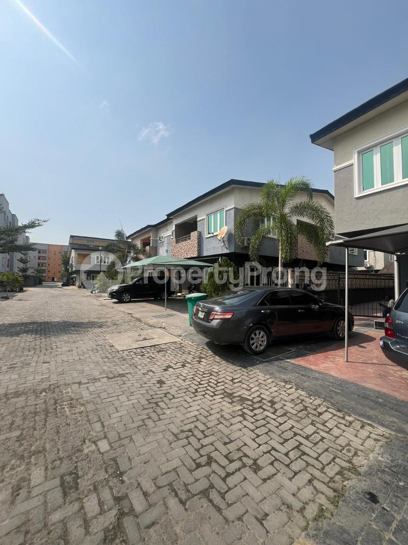 4 bedroom House for sale Horizon Estate Ikate Lekki Lagos