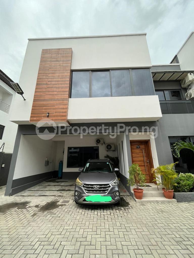 4 bedroom House for rent Osapa london Lekki Lagos