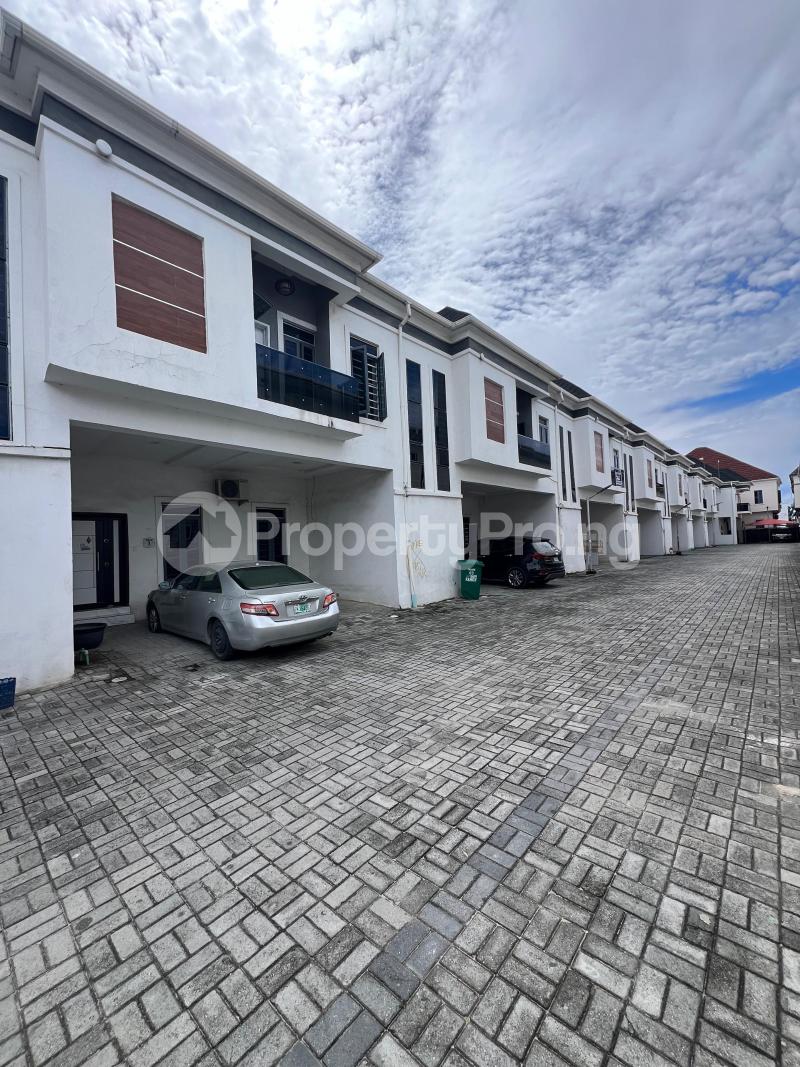 4 bedroom House for rent orchid Lekki Lagos