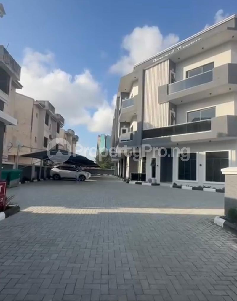 4 bedroom House for sale ONIRU Victoria Island Lagos