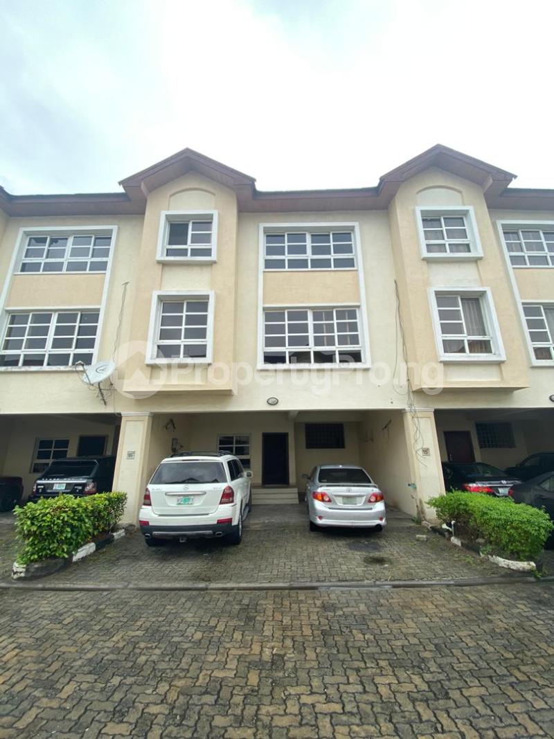 4 bedroom House for rent Chevron Drive chevron Lekki Lagos