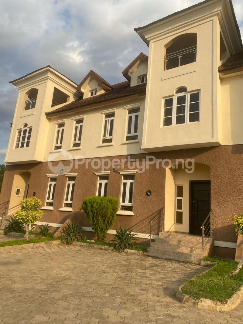 4 bedroom House for rent Legislative Quarters, Apo Abuja