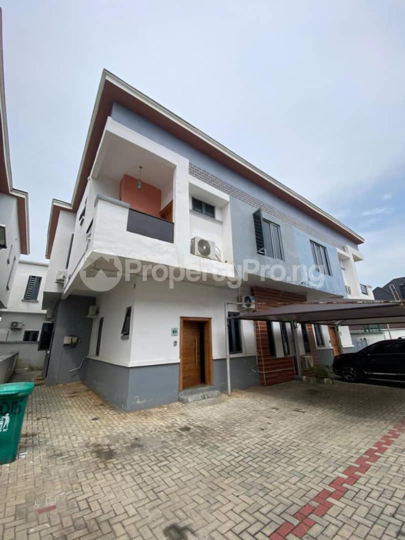 4 bedroom House for rent Secured Estate chevron Lekki Lagos