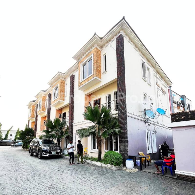 4 bedroom House for rent In A Secured Estate Osapa london Lekki Lagos