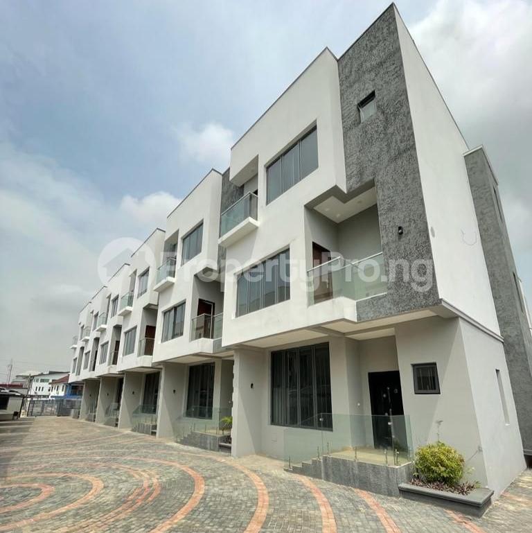 4 bedroom House for rent ONIRU Victoria Island Lagos