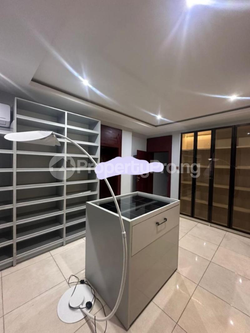 5 bedroom House for rent ONIRU Victoria Island Lagos