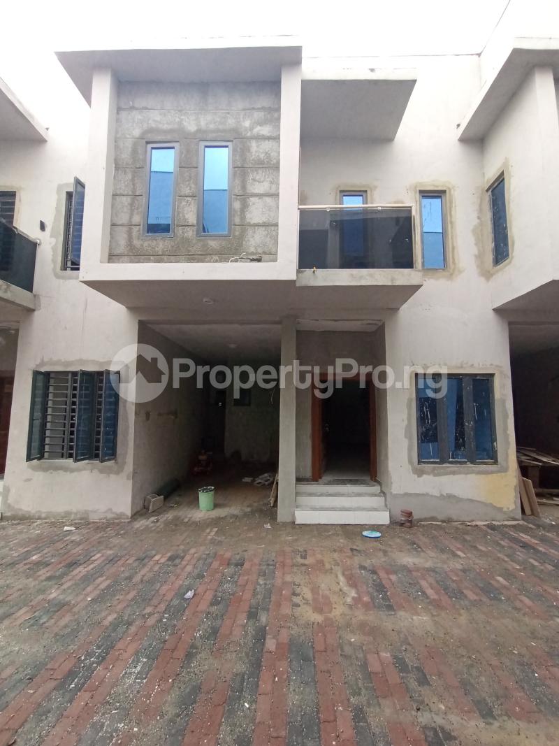 4 bedroom House for sale Gated Estate Osapa london Lekki Lagos