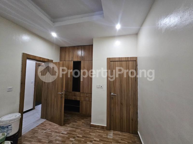 4 bedroom Flat / Apartment for rent Off Spg Ologolo Ologolo Lekki Lagos