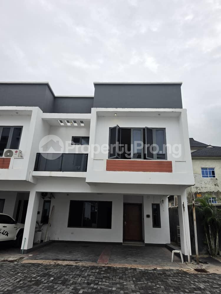 4 bedroom House for rent Ologolo Lekki Lagos