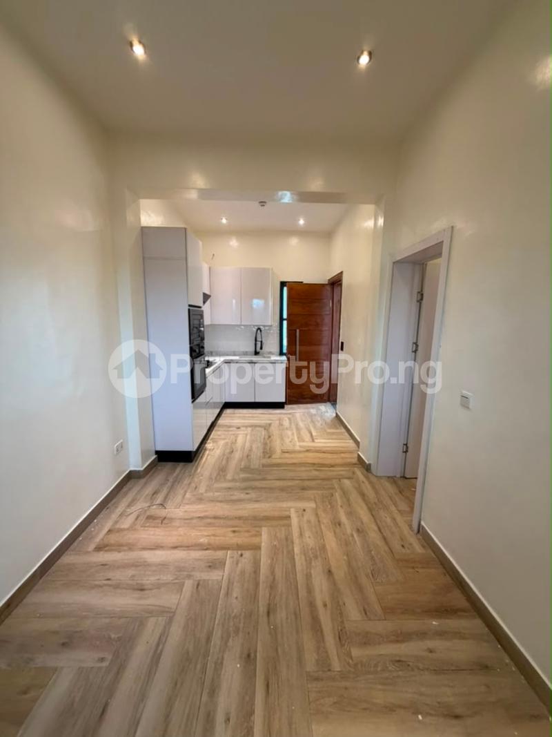 Flat / Apartment for rent Ologolo Lekki Ologolo Lekki Lagos