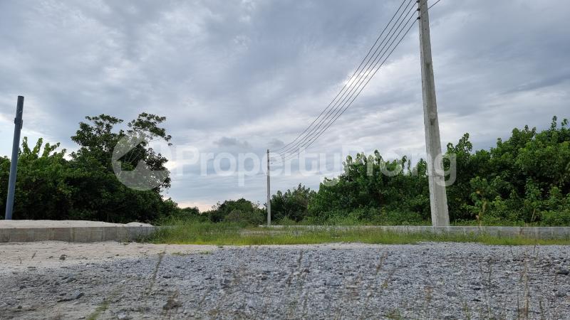 Land for sale Shapati, Lagos Off Lekki-Epe Expressway Ajah Lagos - 0