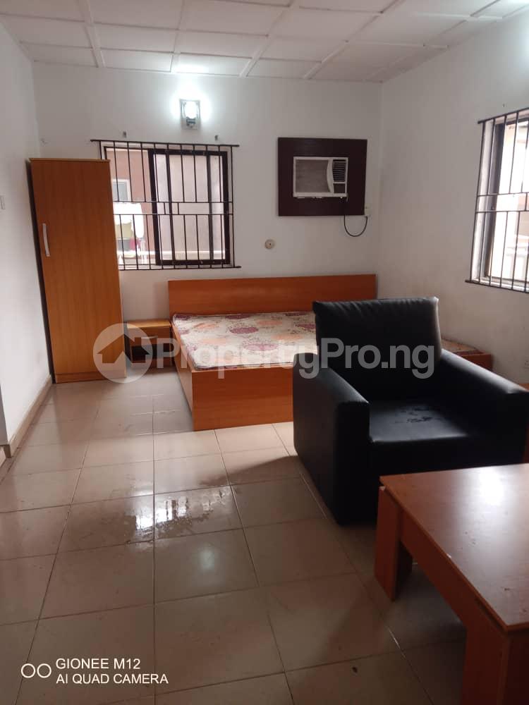 1 bedroom Flat / Apartment for rent Alagomeji Yaba Lagos