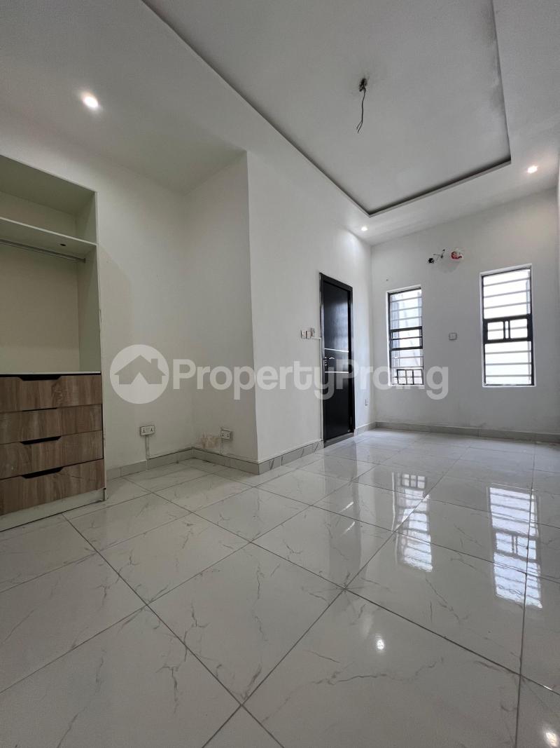 1 bedroom Flat / Apartment for rent Dpkay District Estate orchid Lekki Lagos