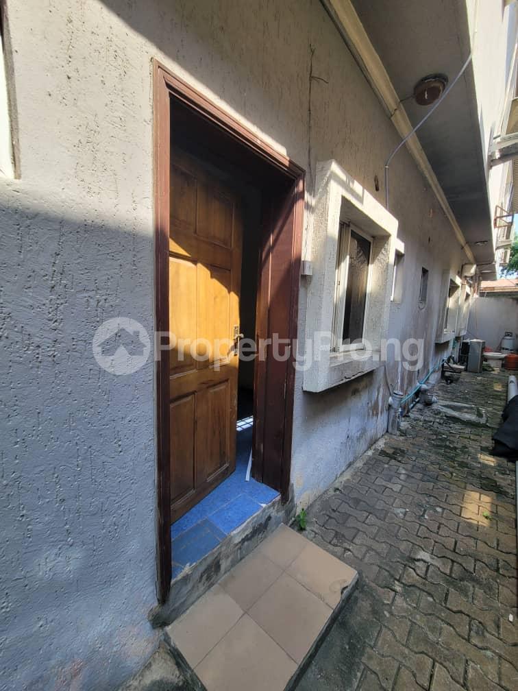 1 bedroom Flat / Apartment for rent Off Admiralty Way, Lekki Lagos State. Lekki Phase 1 Lekki Lagos