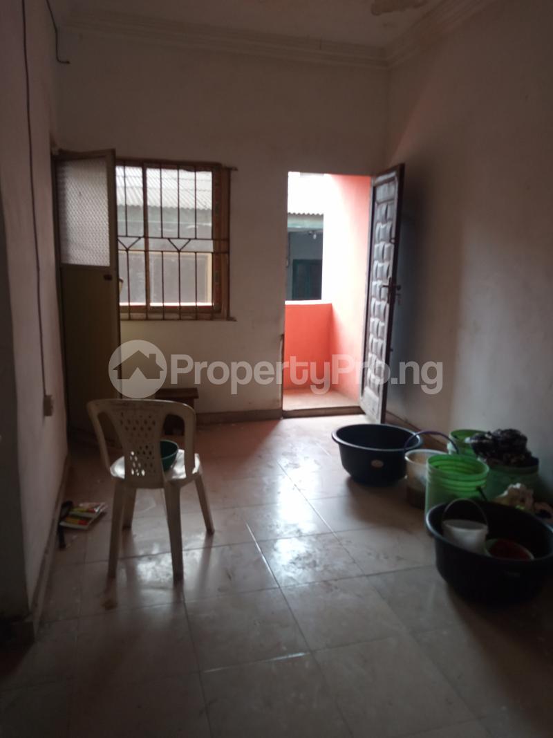 1 bedroom Flat / Apartment for rent Bajulaiye Fola Agoro Yaba Lagos