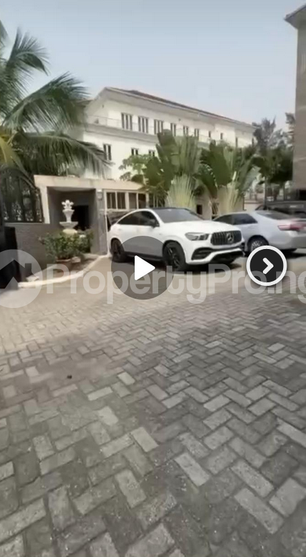 7 bedroom Flat / Apartment for sale Location...off...abai Road Banana Island Ikoyi Lagos Banana Island Ikoyi Lagos