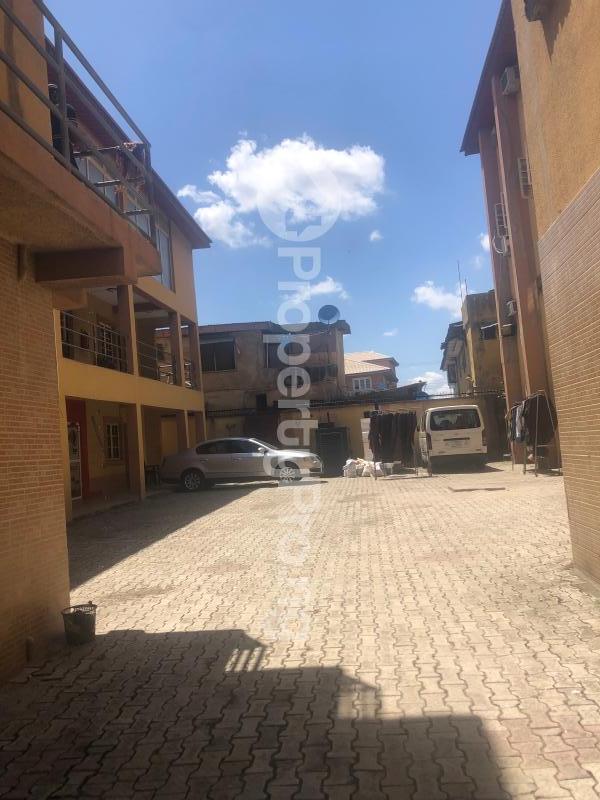 1 bedroom Commercial Property for rent Akoka Yaba Lagos