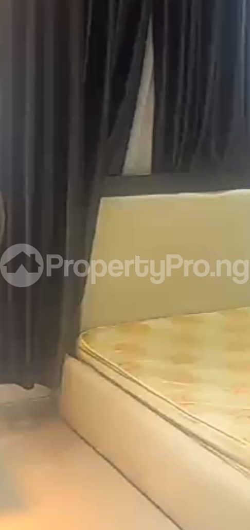 Flat / Apartment for rent Off Palace Road ONIRU Victoria Island Lagos