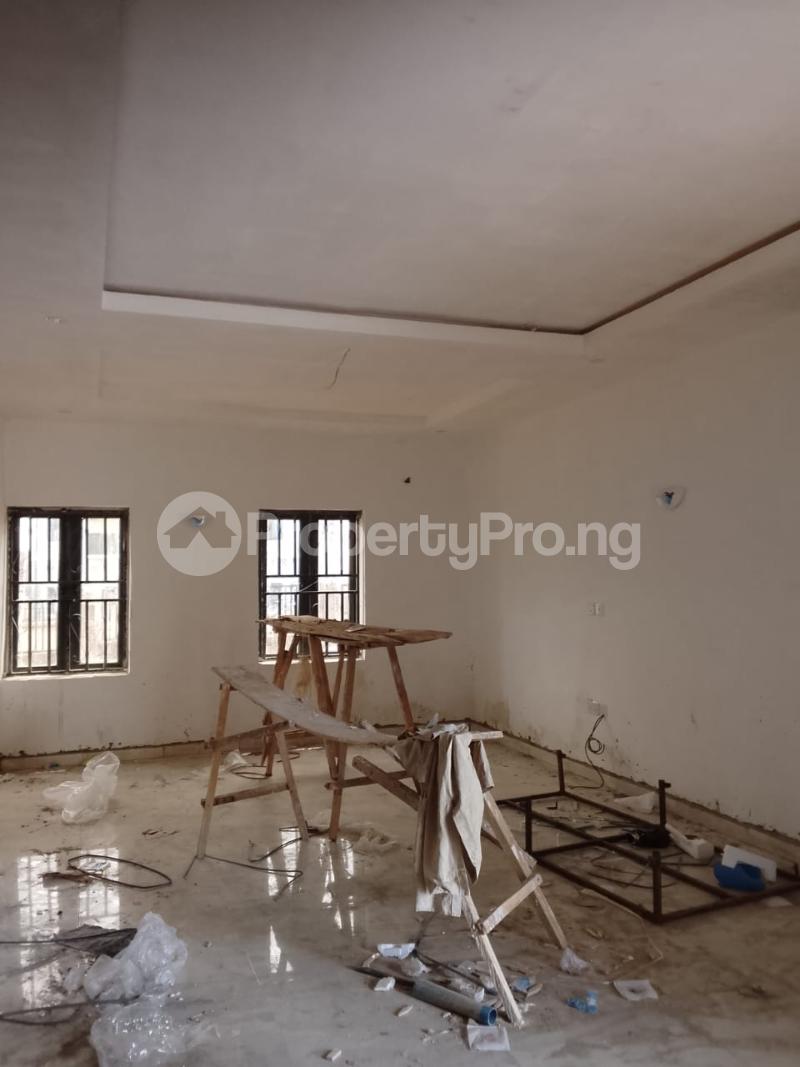 1 bedroom House for rent Behind Dunamis Glory Dome Church Lugbe Abuja