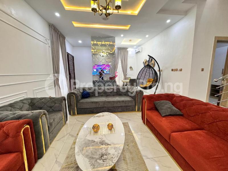 4 bedroom House for shortlet chevron Lekki Lagos