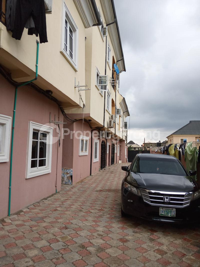 2 bedroom Flat / Apartment for rent Greenfield estate Ago palace Okota
