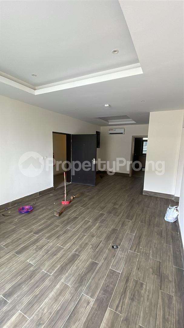2 bedroom House for rent ONIRU Victoria Island Lagos