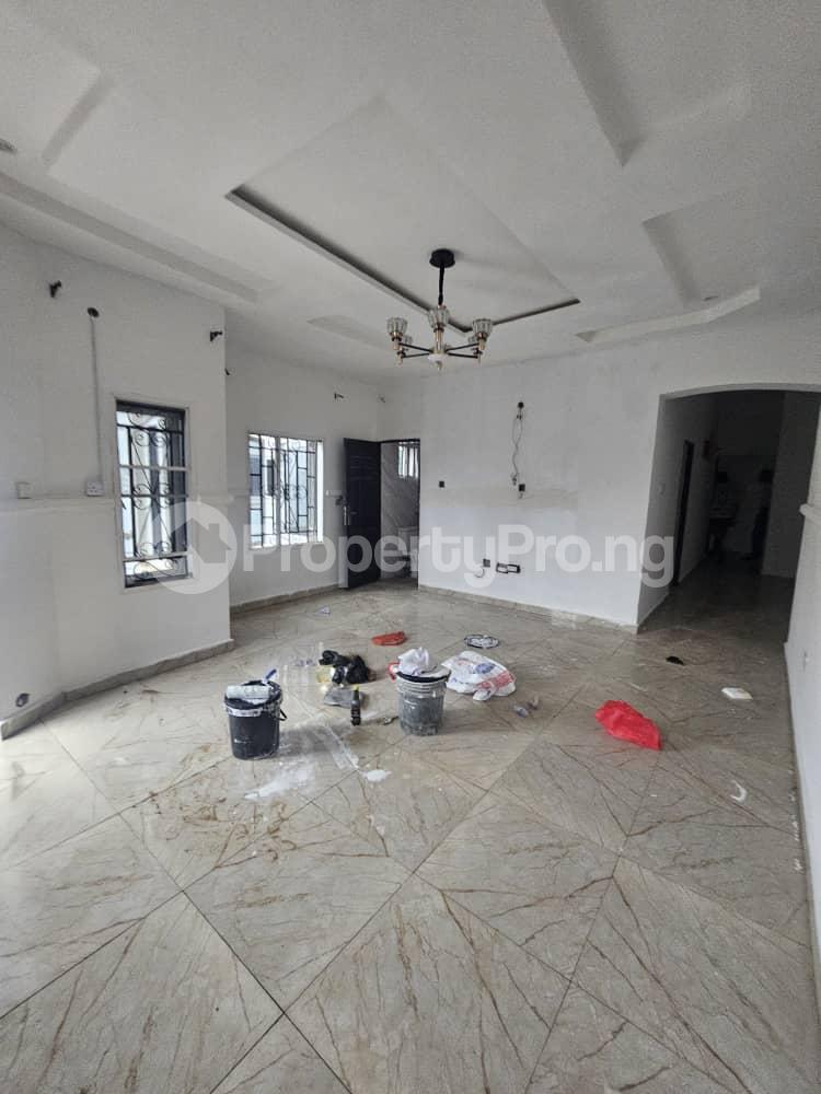 2 bedroom House for rent Beside Dunamis Glory Dome Church Lugbe Abuja
