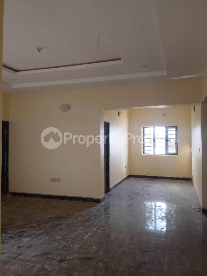 2 bedroom House for rent Along Jedo Estate Road Lugbe Abuja