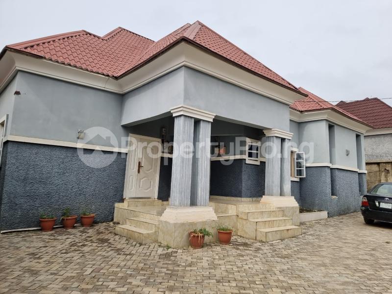 2 bedroom House for rent Along Von Garden Estate Road Lugbe Abuja