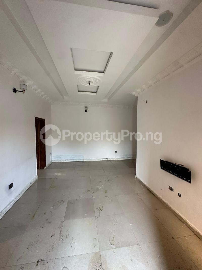 2 bedroom Flat / Apartment for rent Ologolo Lekki Lagos