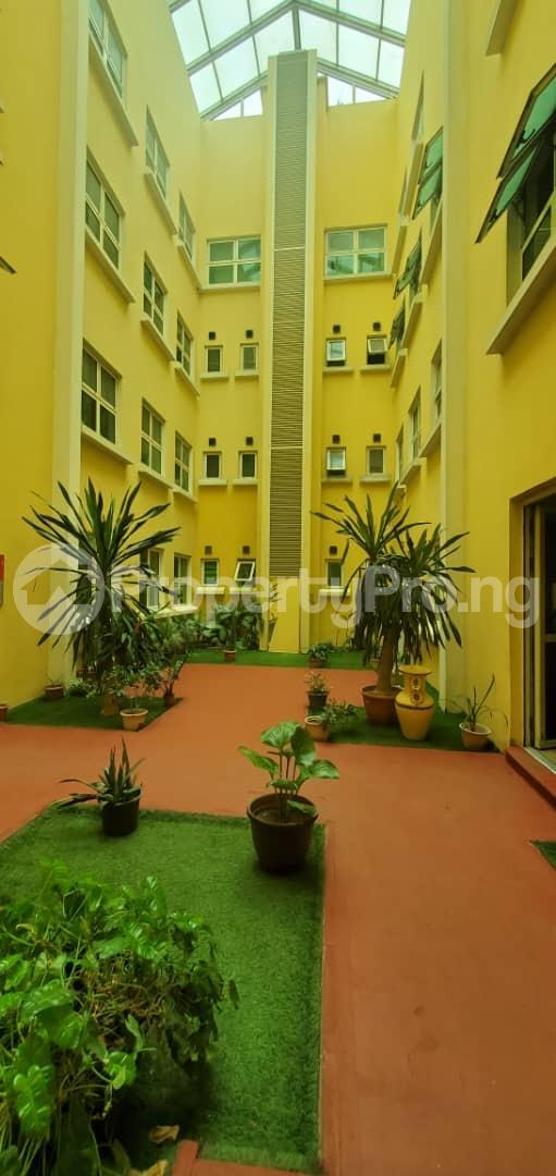 2 bedroom House for rent ONIRU Victoria Island Lagos