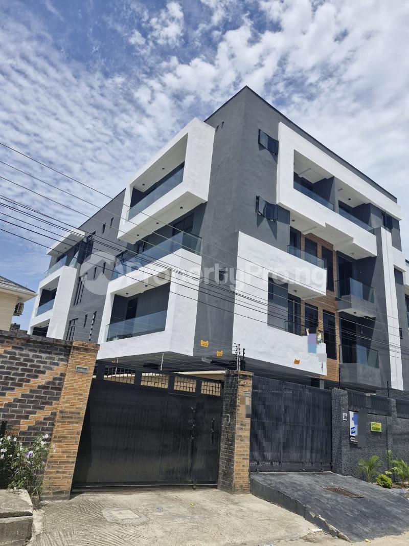 2 bedroom House for rent  Ilasan Lekki Lagos