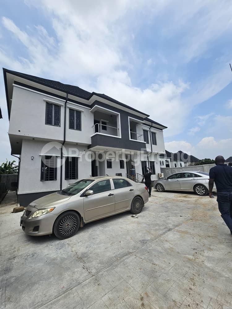 3 bedroom House for rent Behind Shafa Filling Station Lugbe Lugbe Abuja