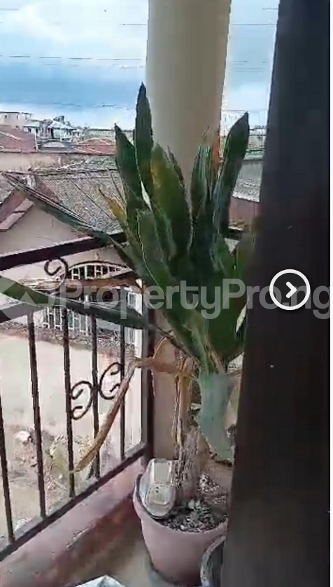 3 bedroom Flat / Apartment for rent Ado Road Ajah Lagos