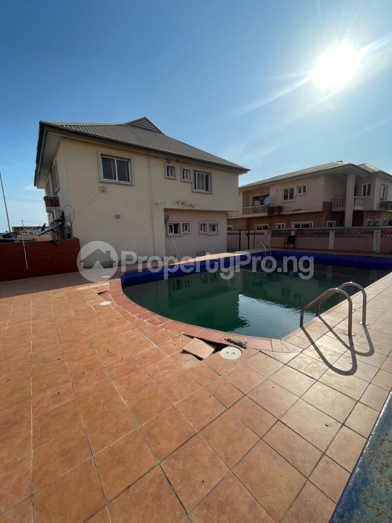 4 bedroom House for rent ONIRU Victoria Island Lagos