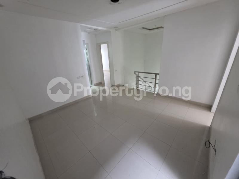 4 bedroom House for rent Ologolo Lekki Lagos