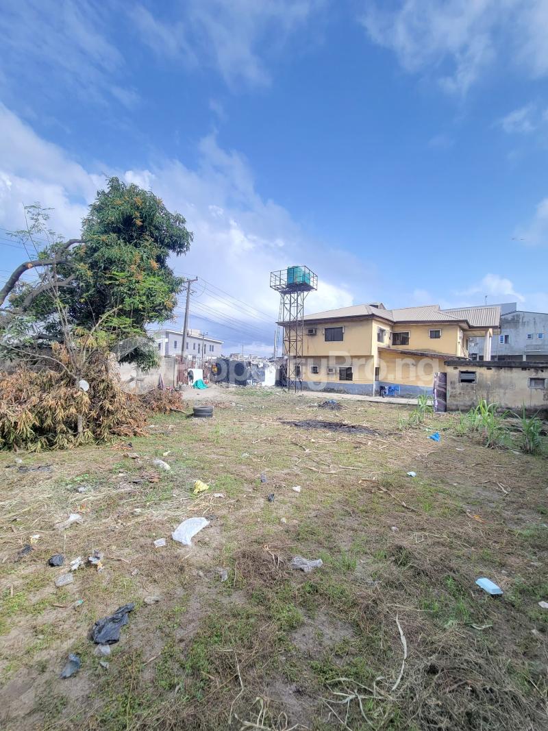 5 bedroom House for sale Ado Ajah Lagos