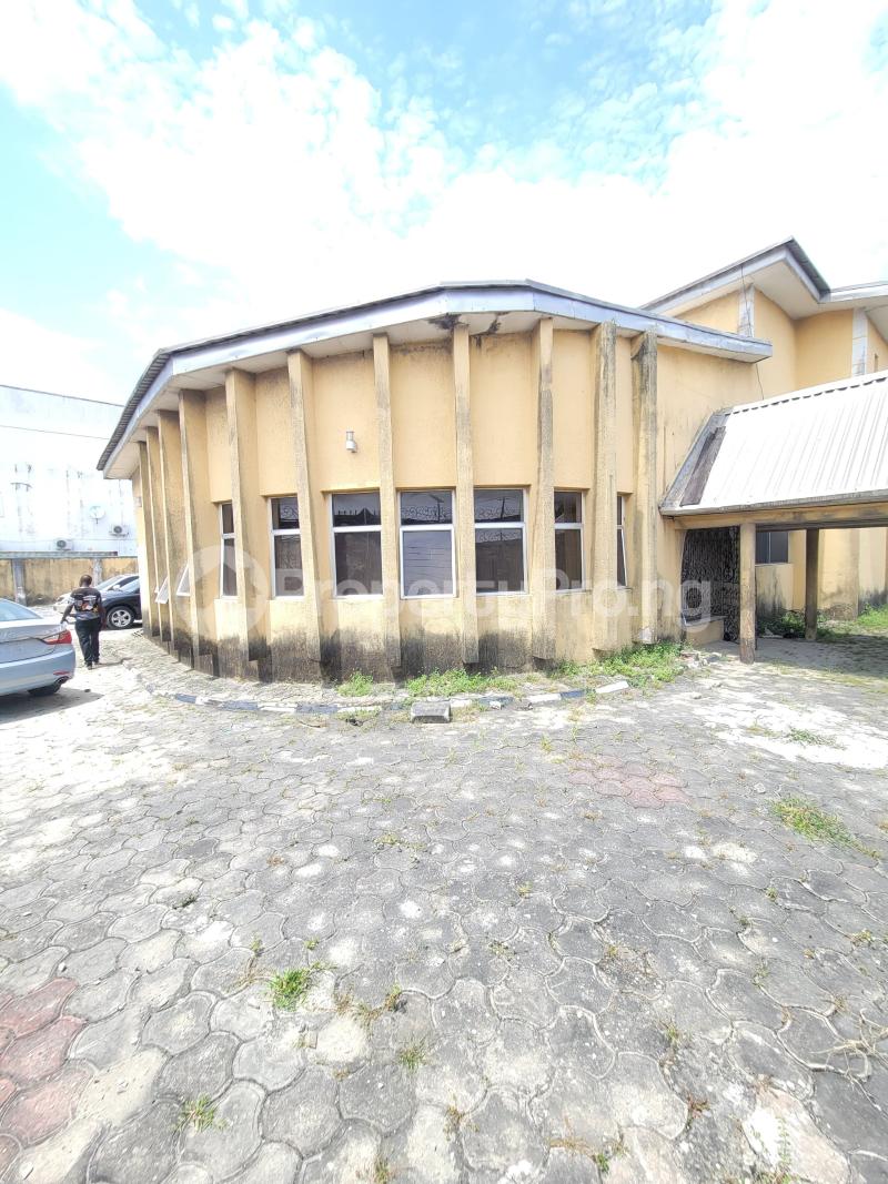 6 bedroom House for rent Olokonla Ajah Lagos