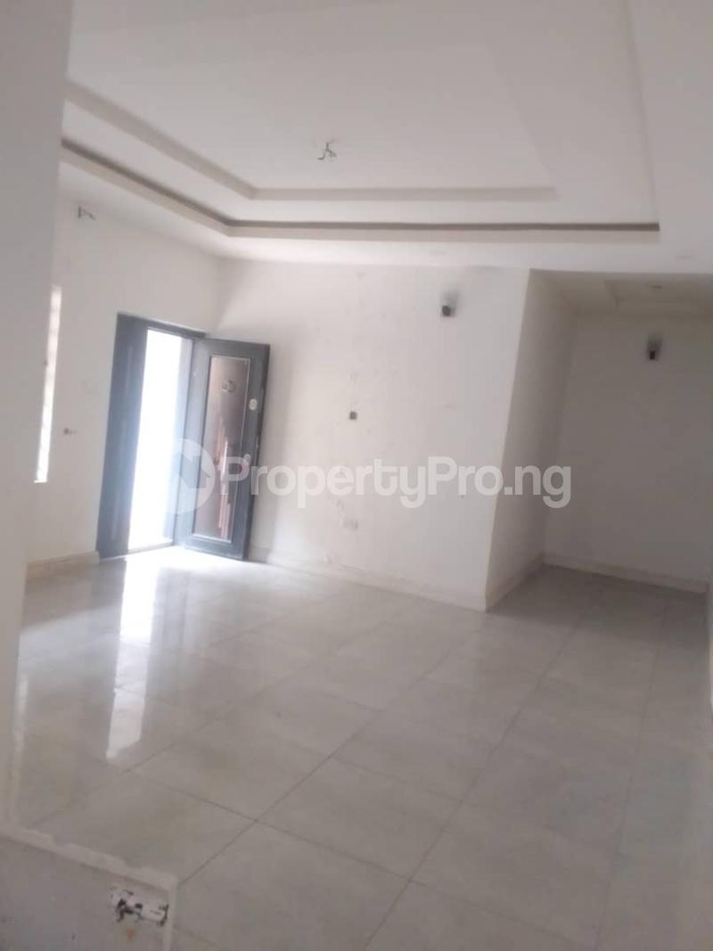 Flat / Apartment for rent Marshy Hill Estate Akins Ado Ajah Lagos - 11