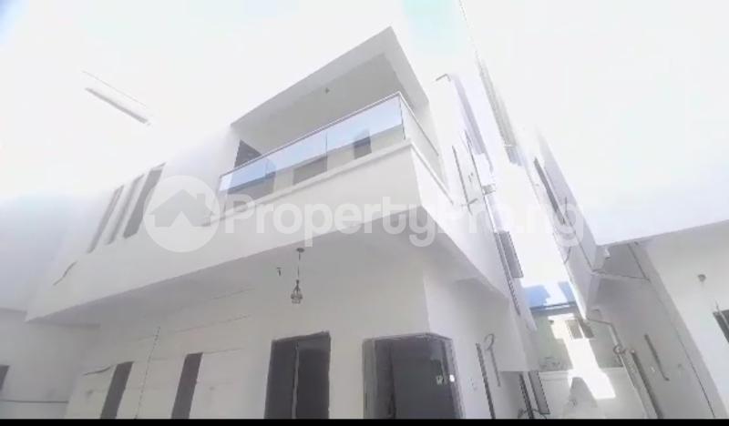 5 bedroom House for sale Amuwo Odofin Lagos