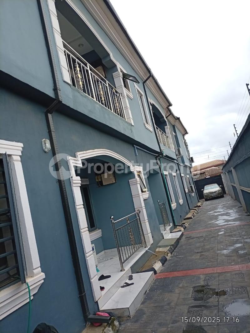 2 bedroom Flat / Apartment for rent Makinde Ashipa Ayobo Ipaja Lagos - 0