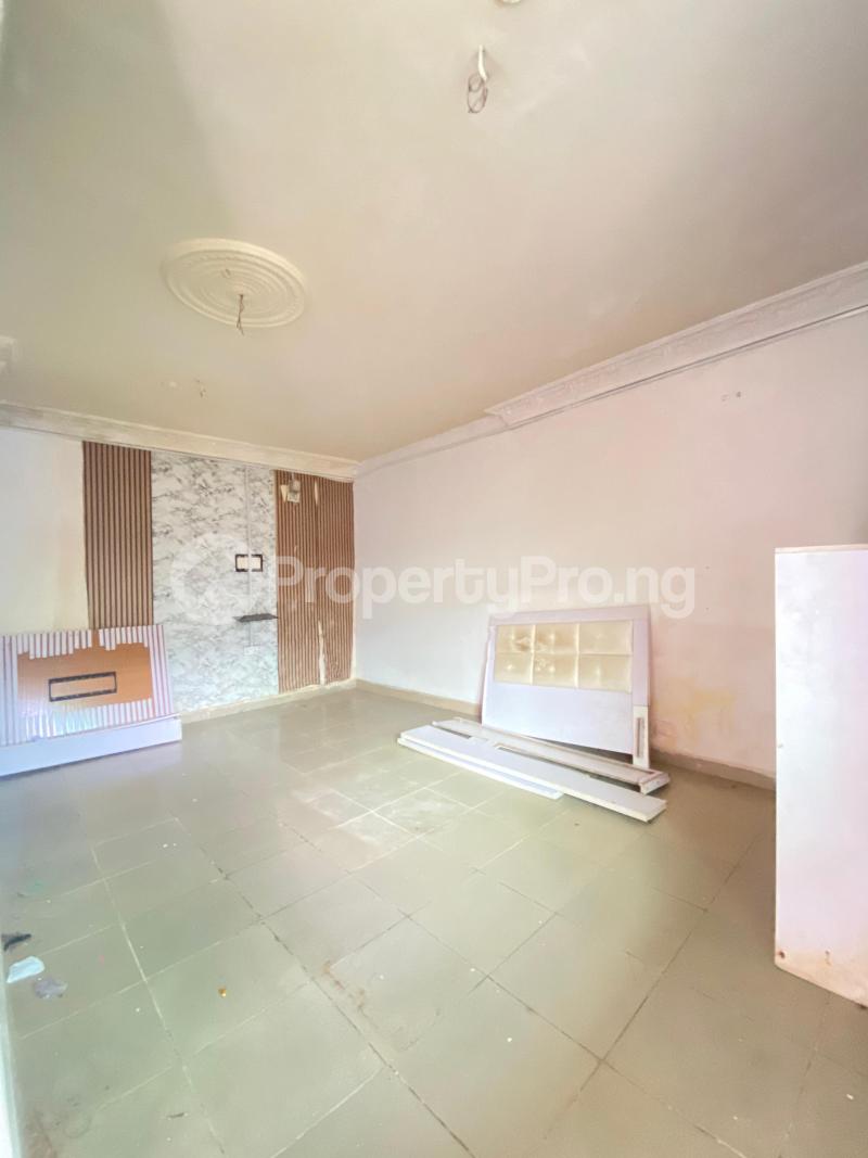 1 bedroom Flat / Apartment for rent Thomas Estate Ajah Lagos - 2