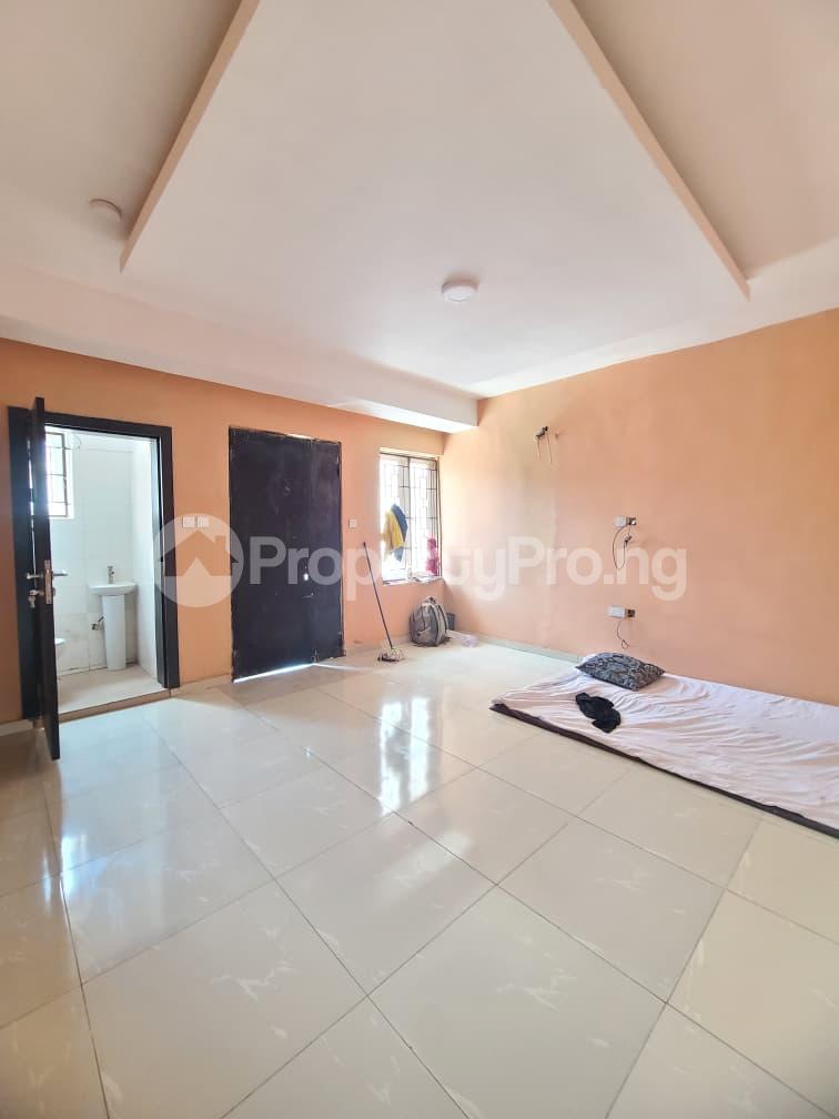 2 bedroom Flat / Apartment for rent Ologolo Lekki Lagos