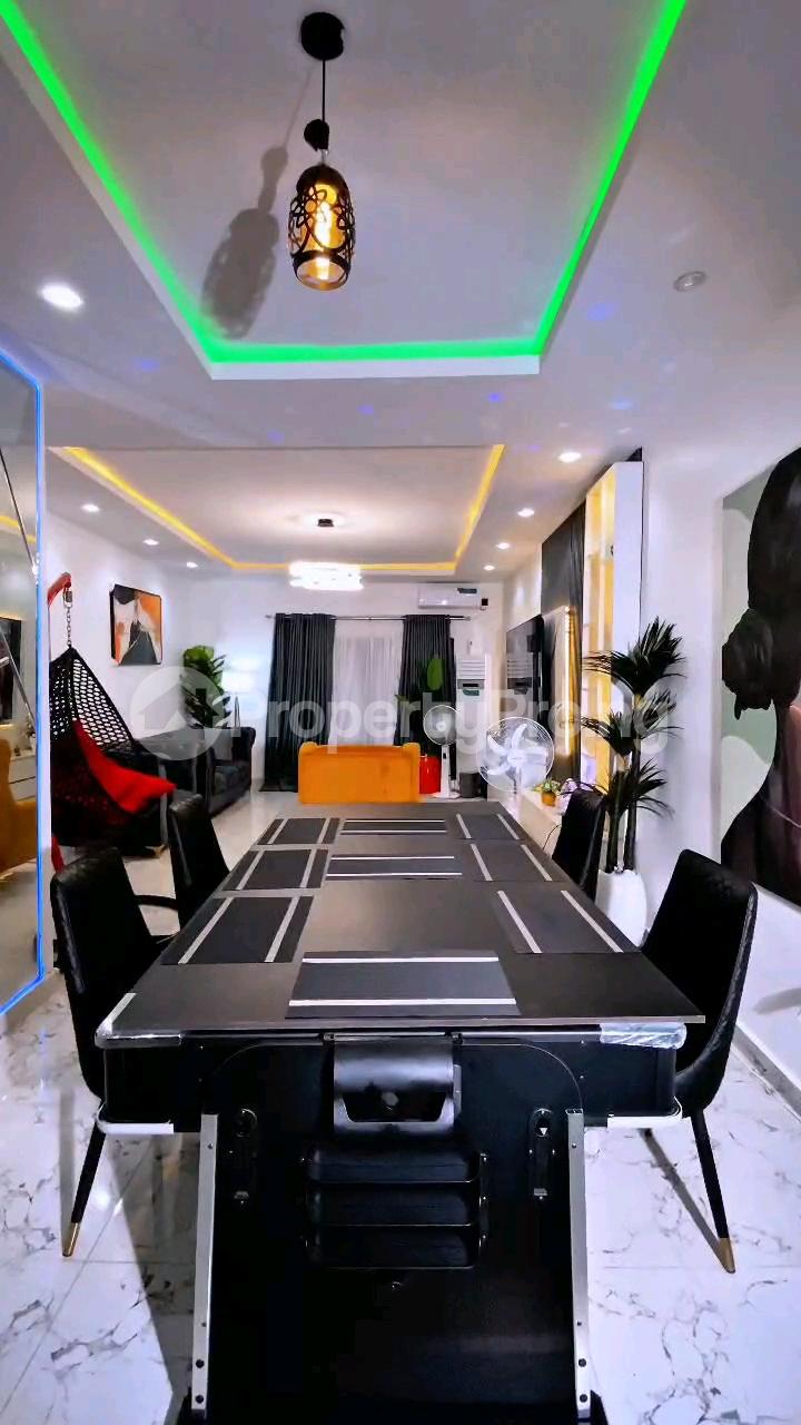 3 bedroom Flat / Apartment for shortlet orchid Lekki Lagos