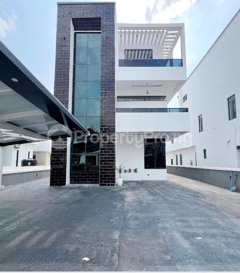 5 bedroom House for sale Mega Mound Estate Ikota Lekki Lagos