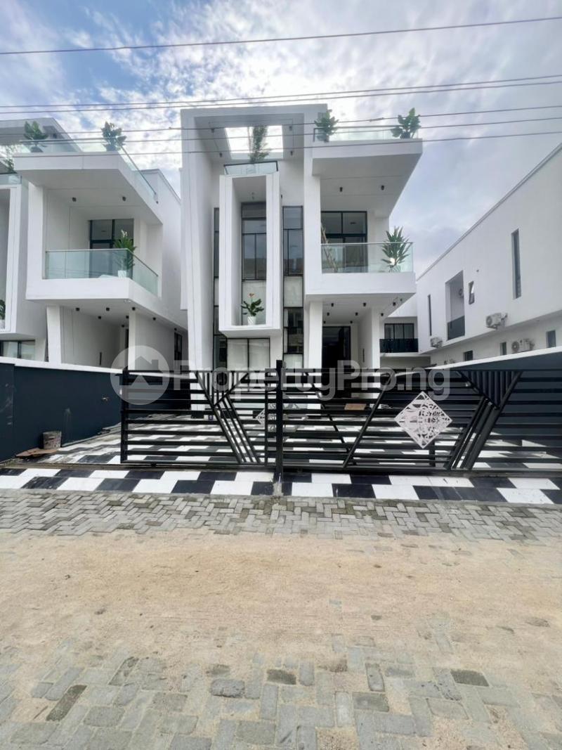 5 bedroom House for sale Second Toll Gate orchid Lekki Lagos