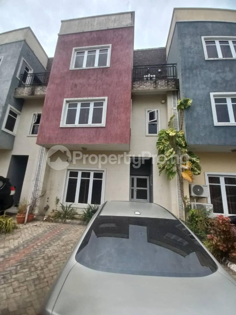 5 bedroom House for rent Platinum Way Ikate Lekki Lagos