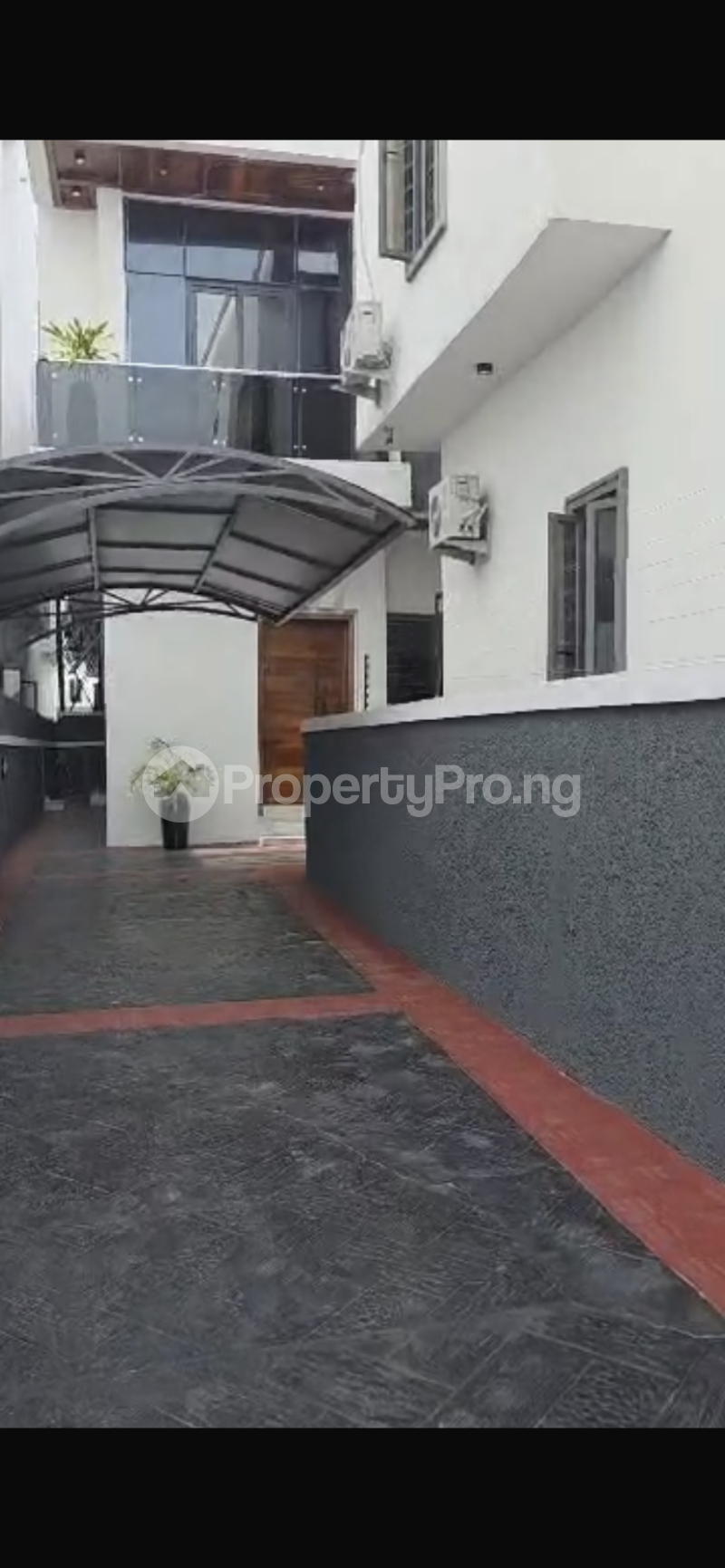 4 bedroom House for sale Royal Pine Estate Orchid Lekki Lagos